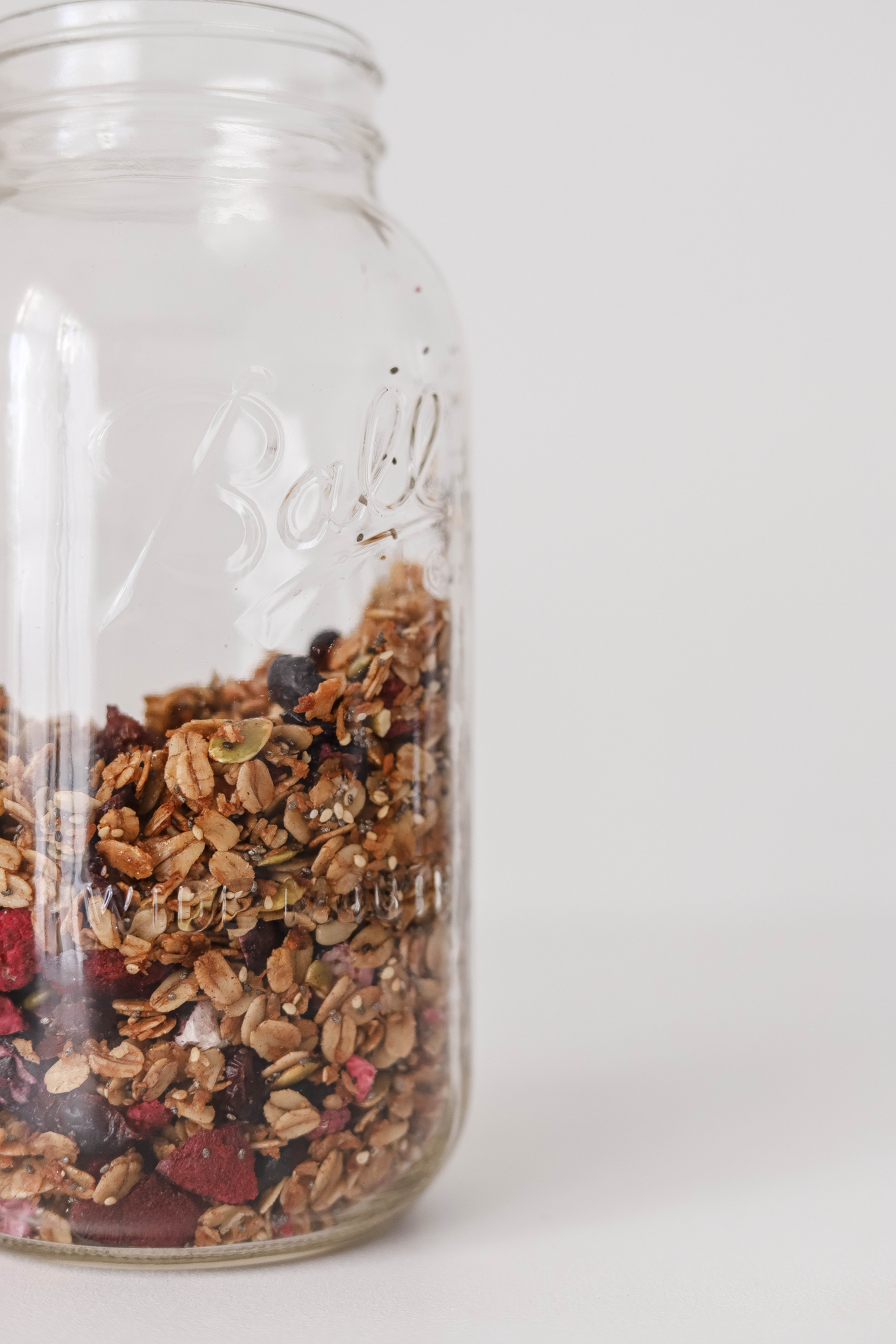 Clean Granola Recipe | The Style Aesthetic | New Zealand Lifestyle Blog