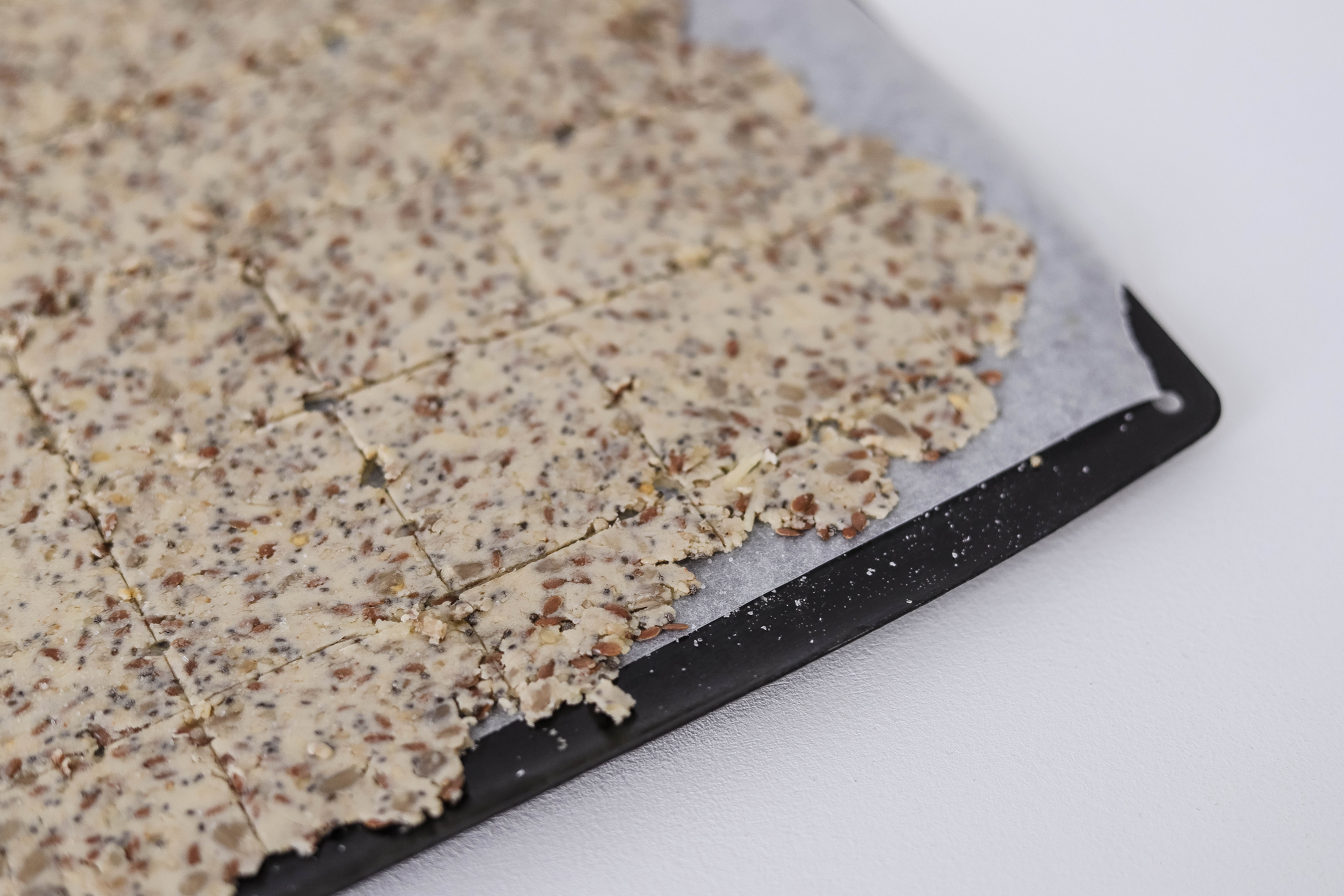 The Style Aesthetic | Seed Cracker Recipe | New Zealand Foodie Blog