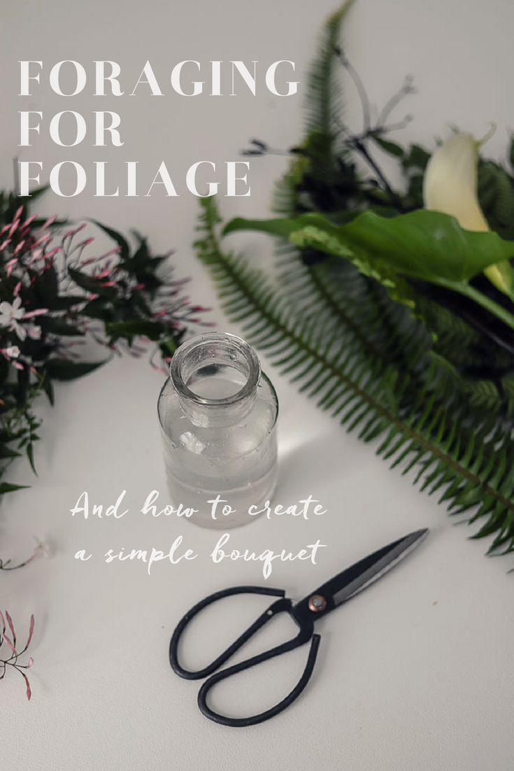 The Style Aesthetic | How to Style A Simple Bouquet of Foraged Flowers
