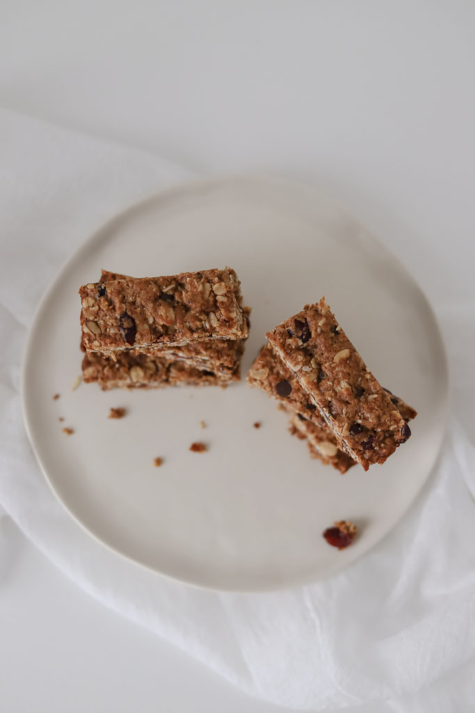 The Style Aesthetic | Chewy Cranberry and Chocolate Slice Recipe | New Zealand Lifestyle Food Blog