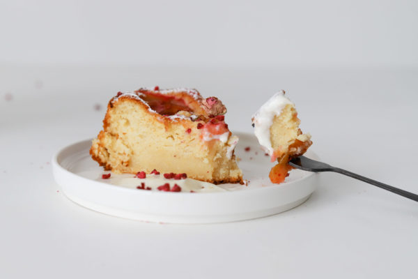 Spiced Plum Yoghurt Cake Recipe | The Style Aesthetic